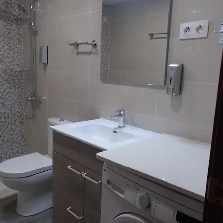 Apartment En Zona Cap
